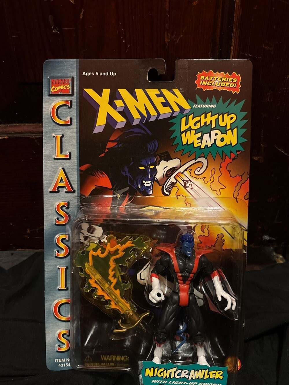 1996 Toy Biz Marvel Comics X-Men Classics Nightcrawler Action Figu